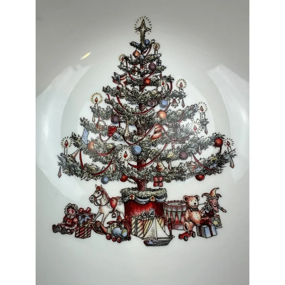 NEW Churchill Earthenware‎ Christmas Tree Serving Bowl 9.5